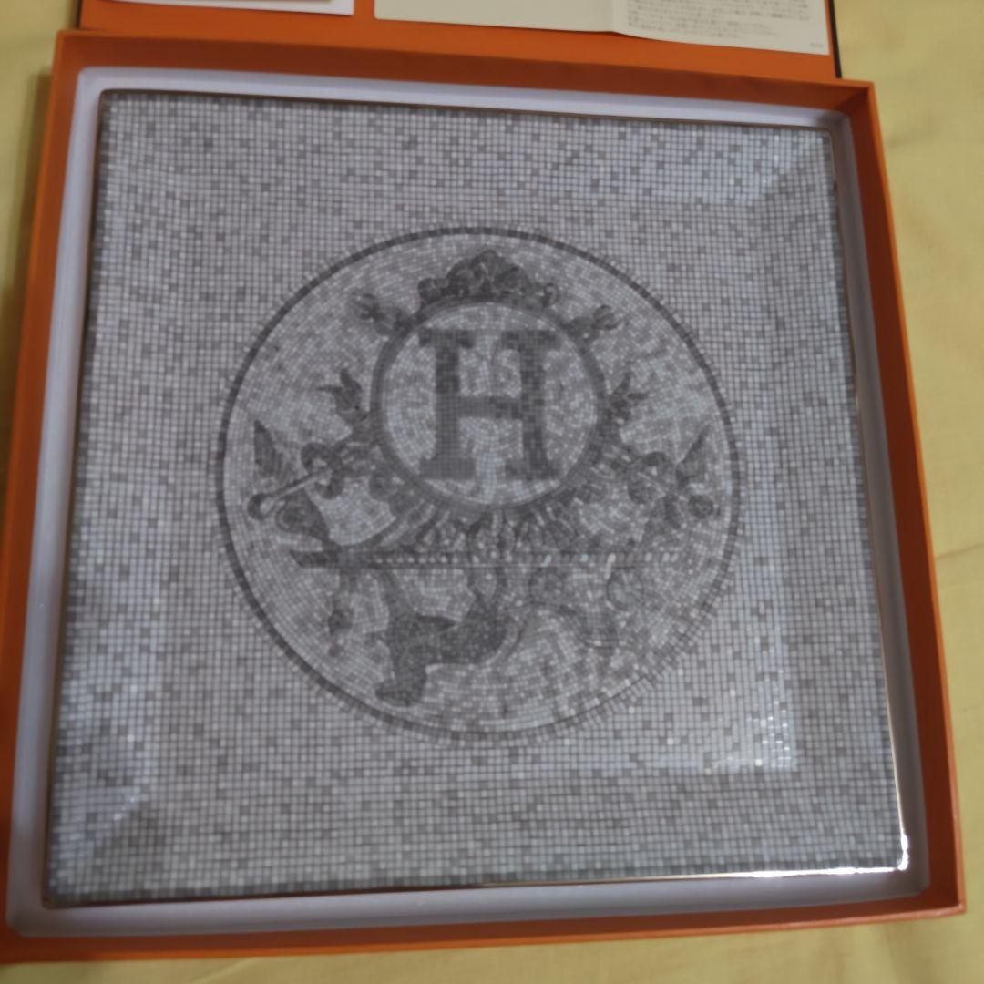 【未使用】エルメス　モザイク 24　プチカレ No5 プラチナ　角皿