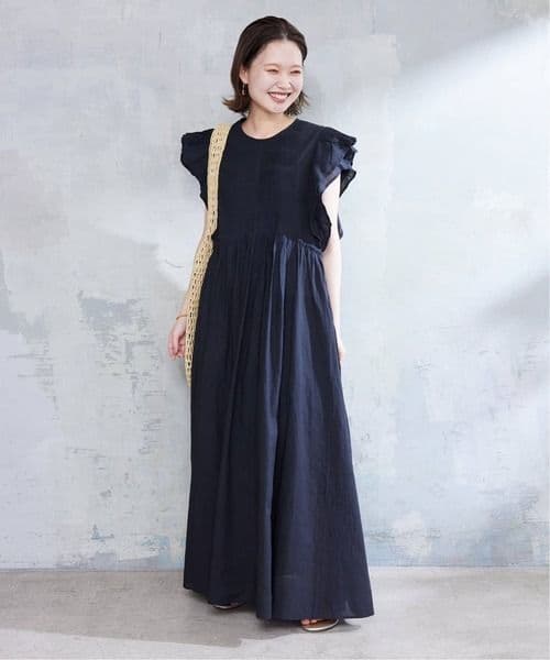 アボカドクラブ【美品】SLOBE IENA ピンタックフリルワンピース　黒