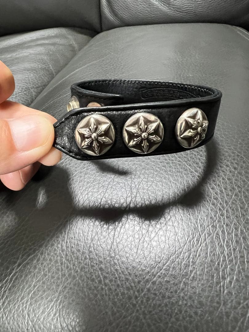 クロムハーツ 3BTN 2SNPレザー バングル スター