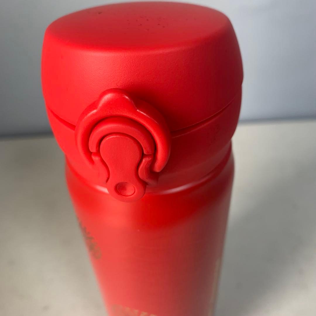 Starbucks タンブラー　中国春節限定　ディズニー　水筒　サーモス