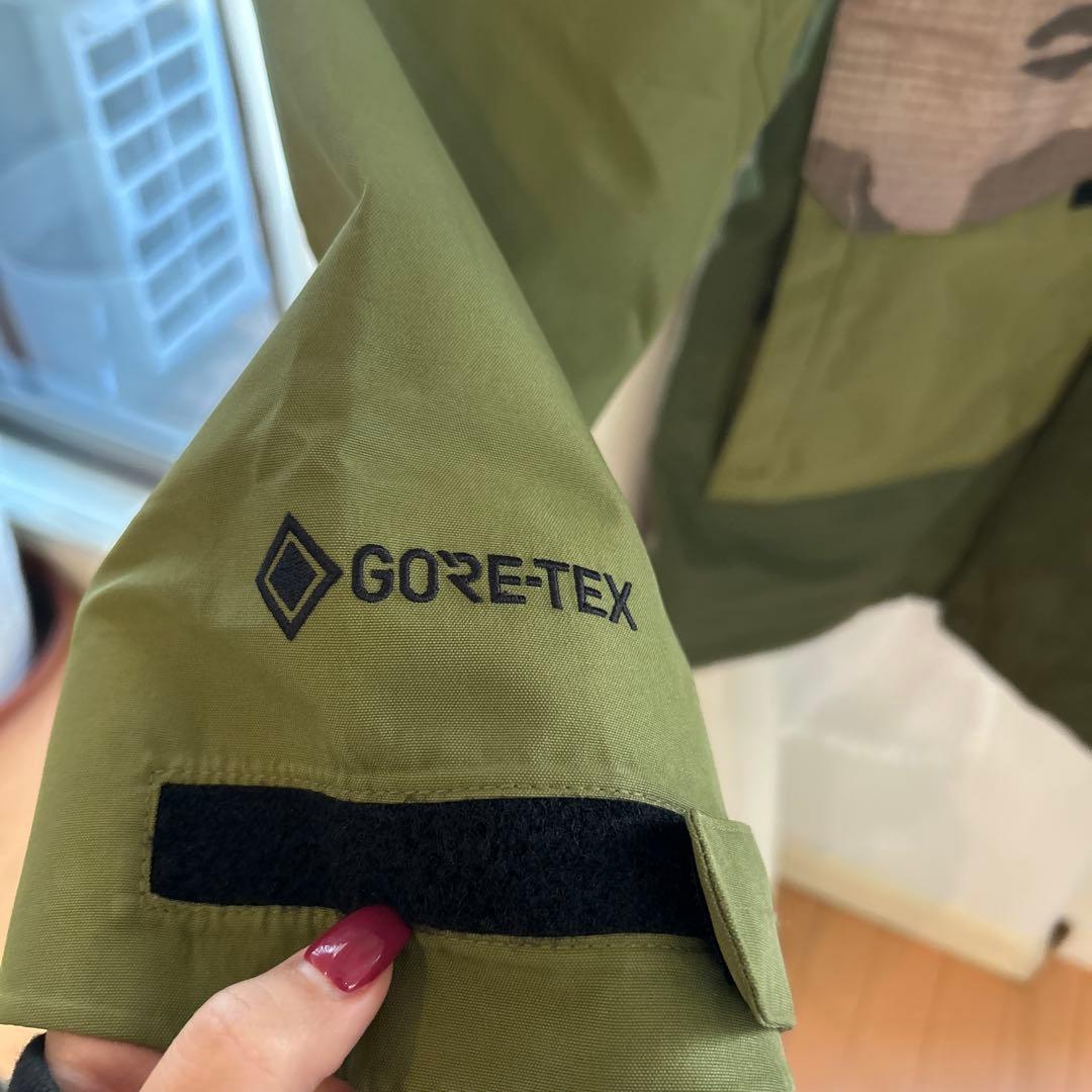 BURTON GORE-TEX オリーブグリーン スノーボードジャケット