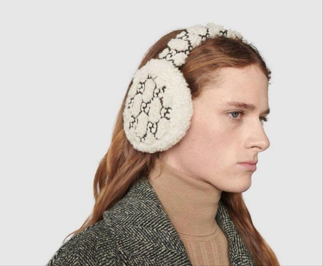 専用です 新品GUCCI GGロゴ イヤーマフ オフホワイト
