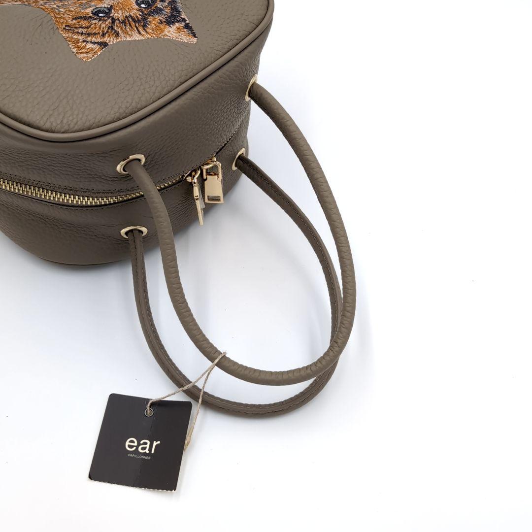 未使用級✨️ イアパピヨネ ねこ刺繍ボストンバッグ 猫刺繍 ミニボストン レザー