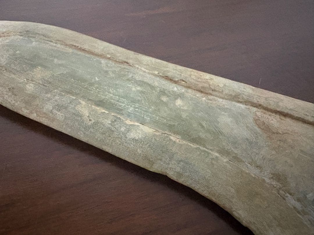 石？玉？の中国的置物　刀　中国美術　長さ21cm 125g