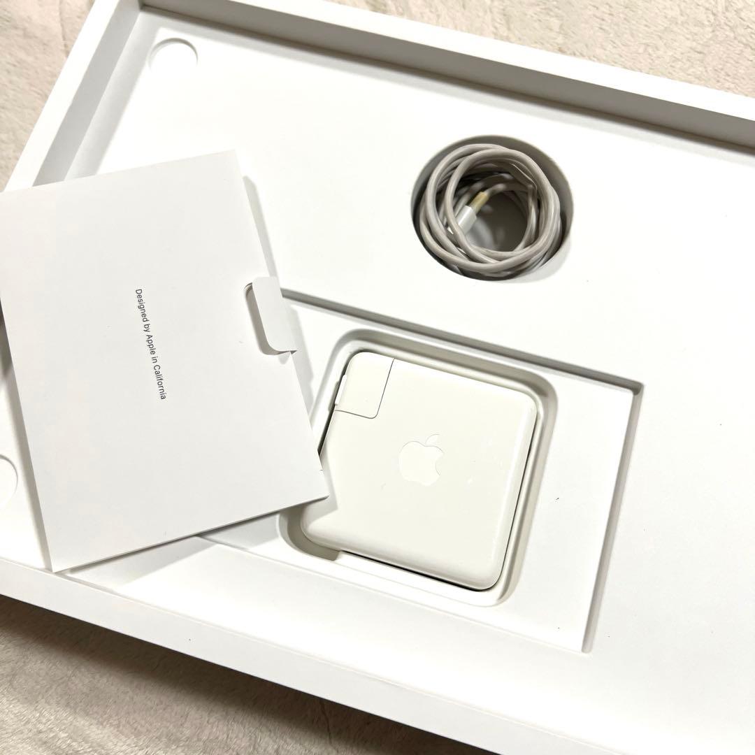 Apple MacBook Pro 16インチ 2019 A2141 シルバー