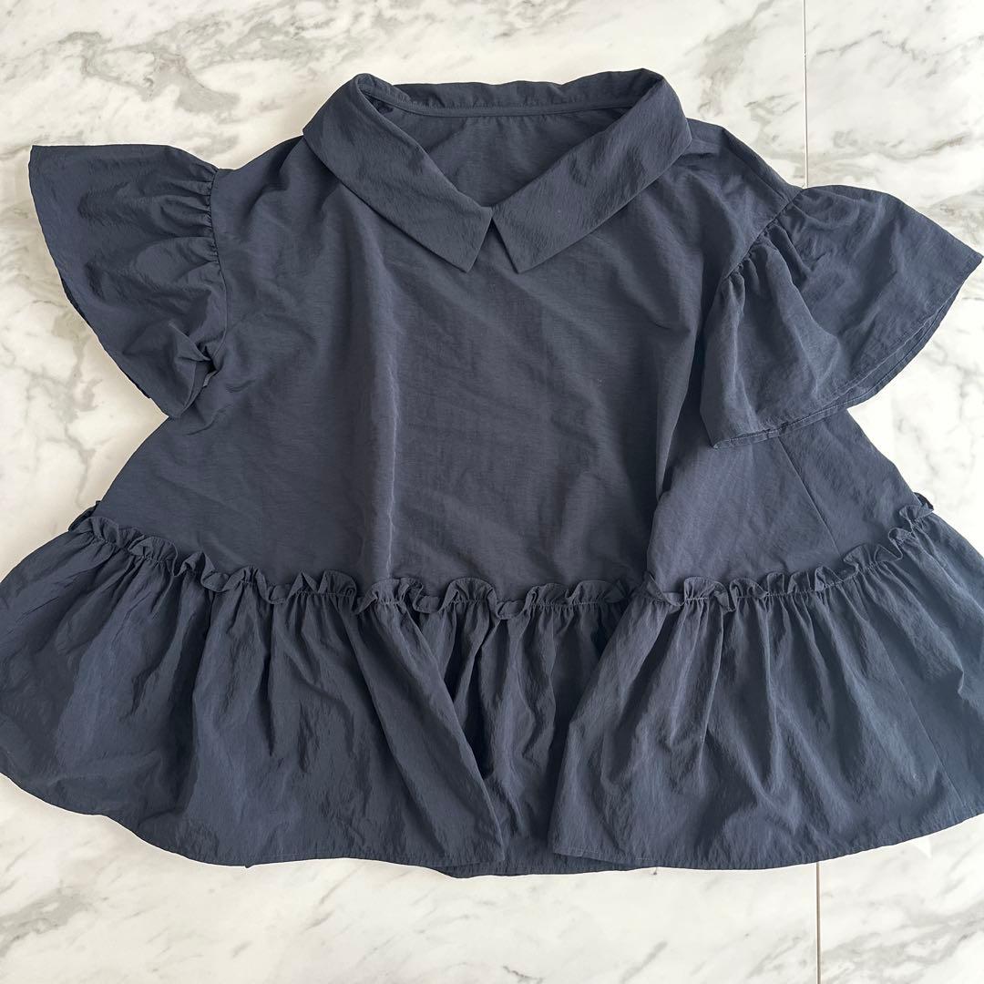 美品　THREE SQUARE 2WAY ブラウス　VERY 5月号掲載トップス