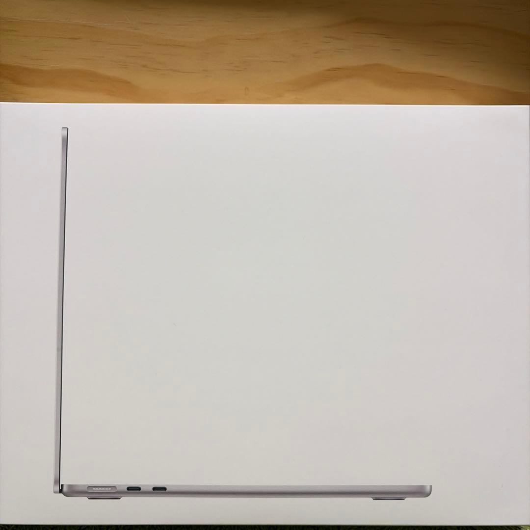 Apple MacBook Air 13インチ M4 512GB- シルバー