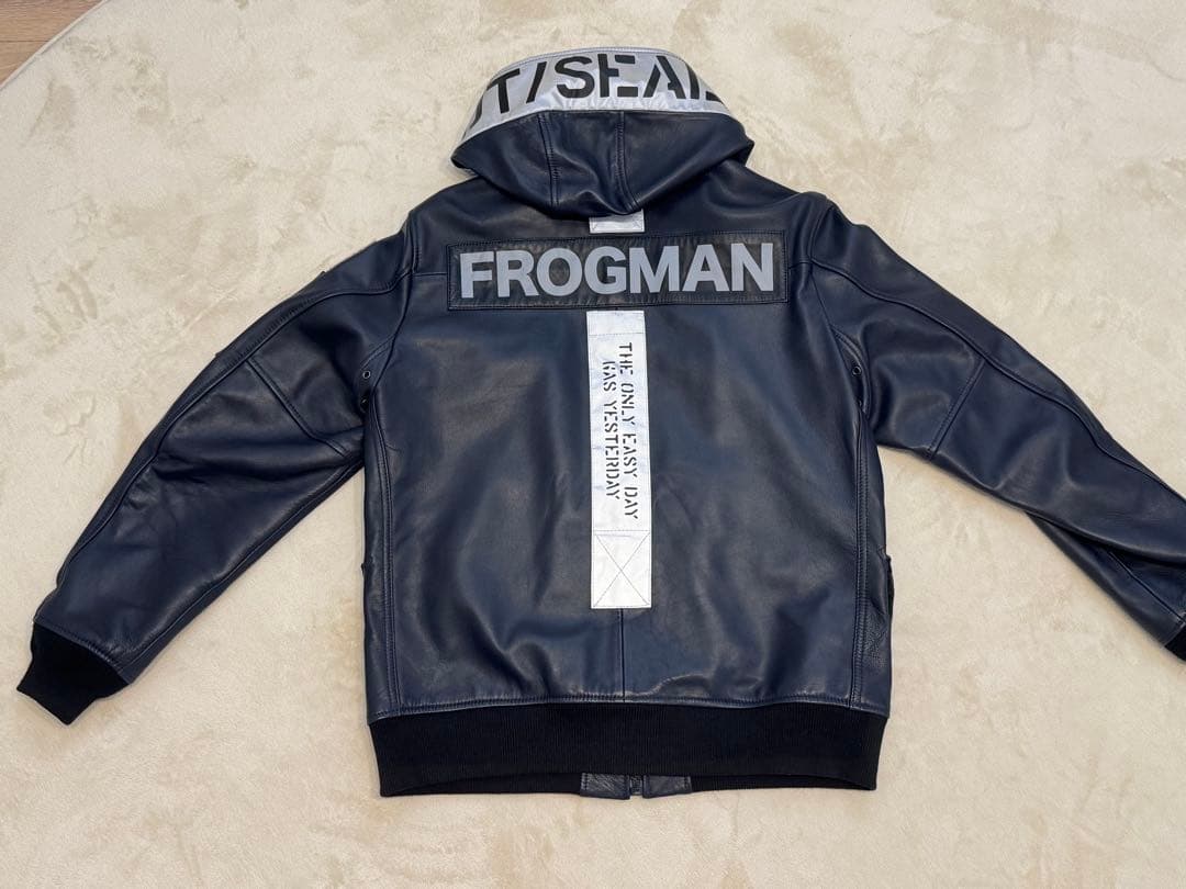 『最終価格』AVIREX フードレザージャケット　フロッグマン