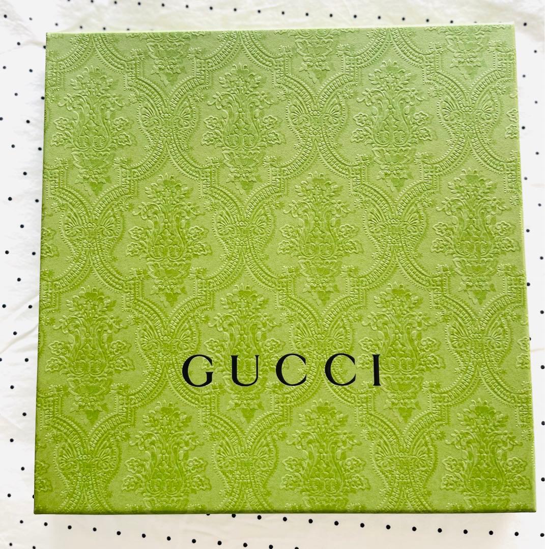 【GUCCI】グッチ ドット & ロゴデザイン シルク スカーフ