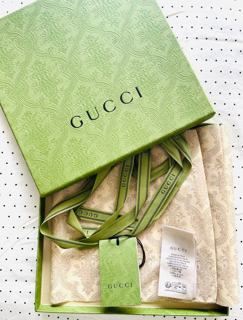 【GUCCI】グッチ ドット & ロゴデザイン シルク スカーフ