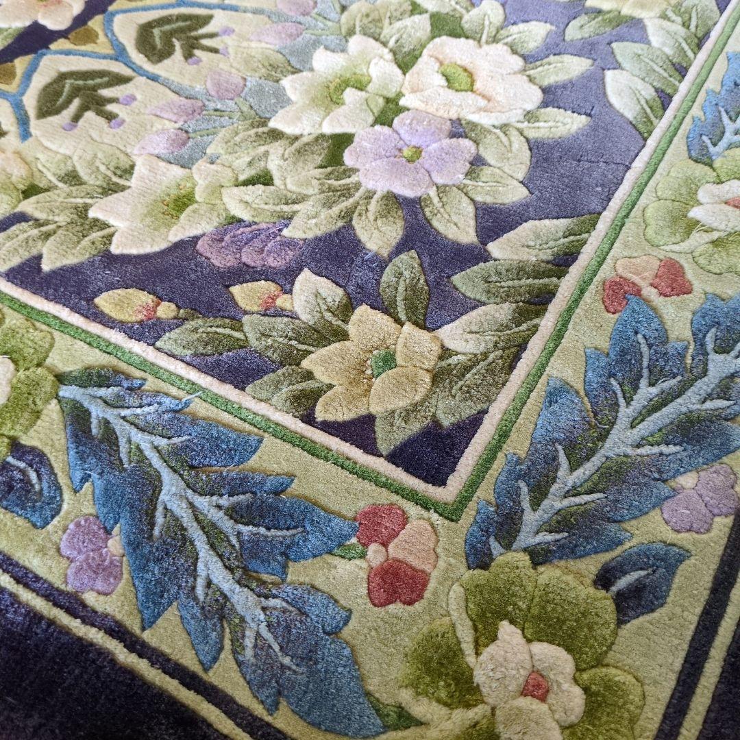 玄関マット　花柄刺繍ネイビーブルー　ラグ