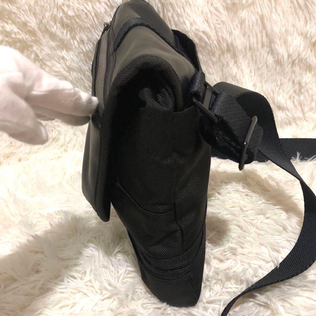 未使用級✨トゥミ　エクスパンダブル ショルダーバッグ 232371D 黒