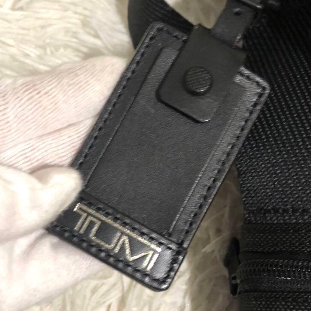未使用級✨トゥミ　エクスパンダブル ショルダーバッグ 232371D 黒
