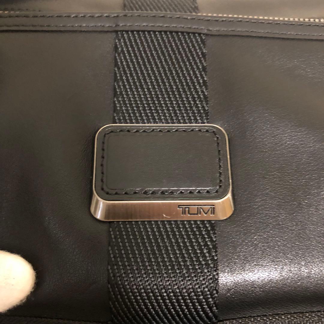 未使用級✨トゥミ　エクスパンダブル ショルダーバッグ 232371D 黒