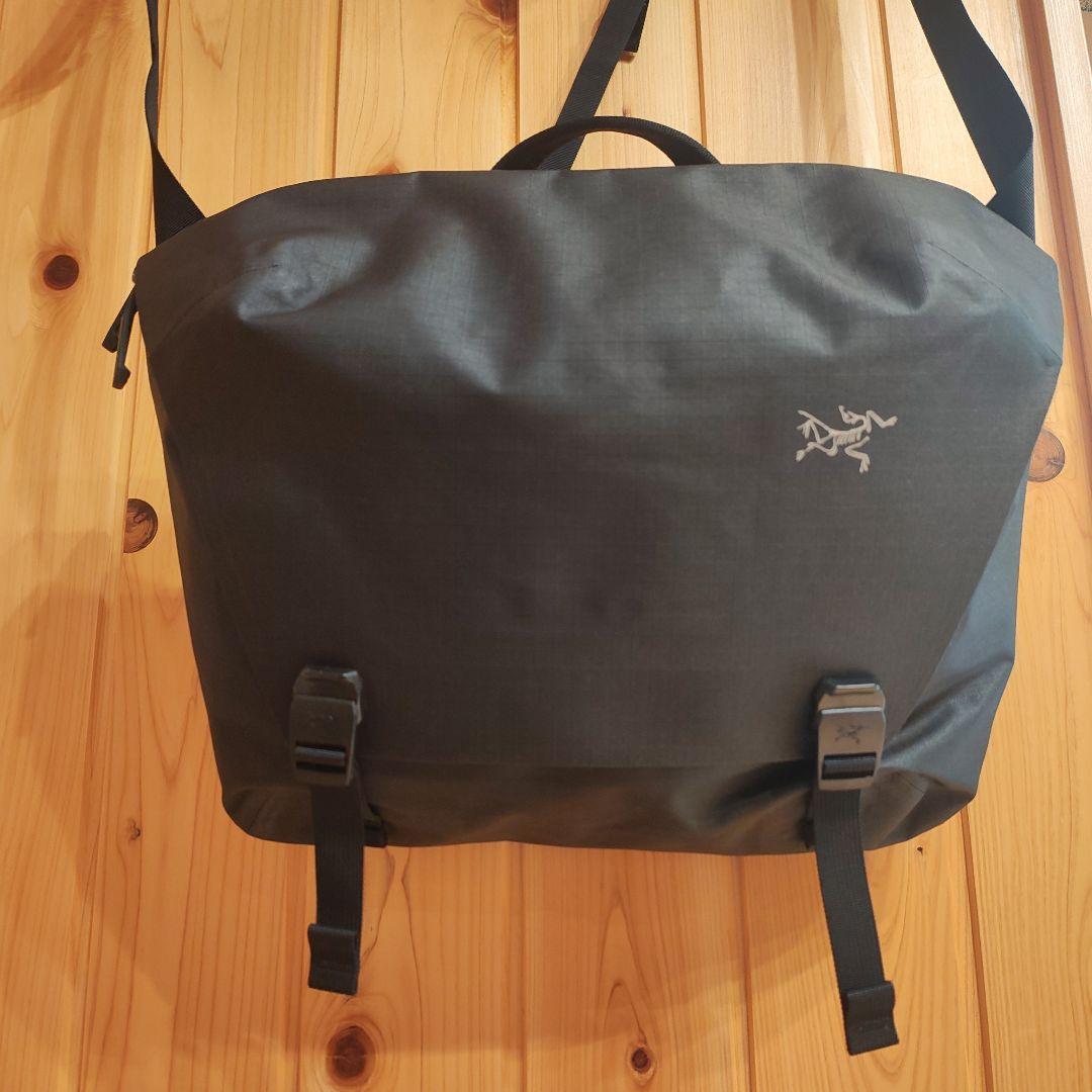 Arc'teryx アークテリクス　グランヴィル10 クーリエ　バッグ　ブラック