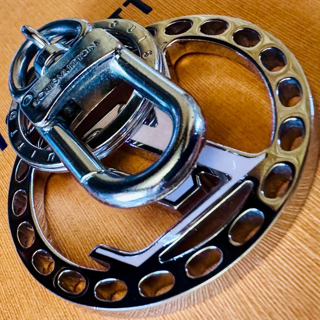 LOUIS VUITTON ポルトクレ•ベリー キーホルダー&キーリングチャーム