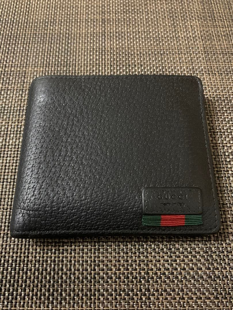 Gucci 二つ折り財布 黒 レザー トリコロールストライプ　シェリーライン