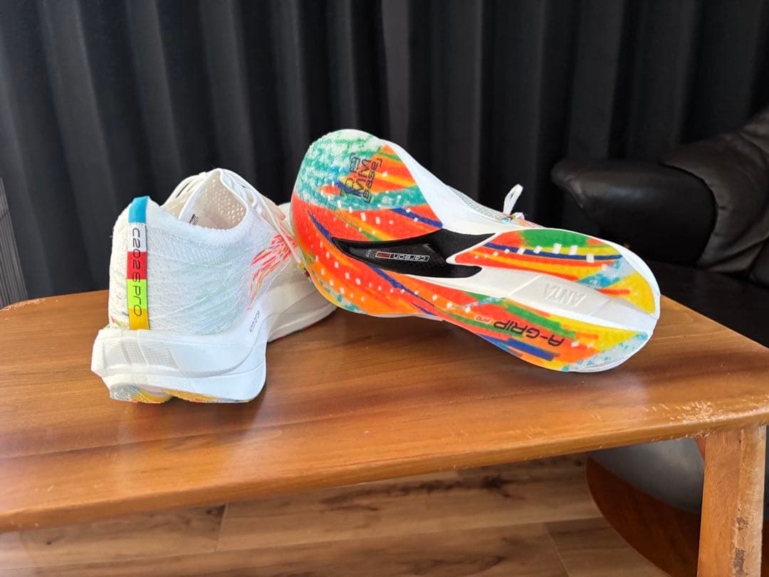 ANTA C202 6 PRO ランニングシューズ