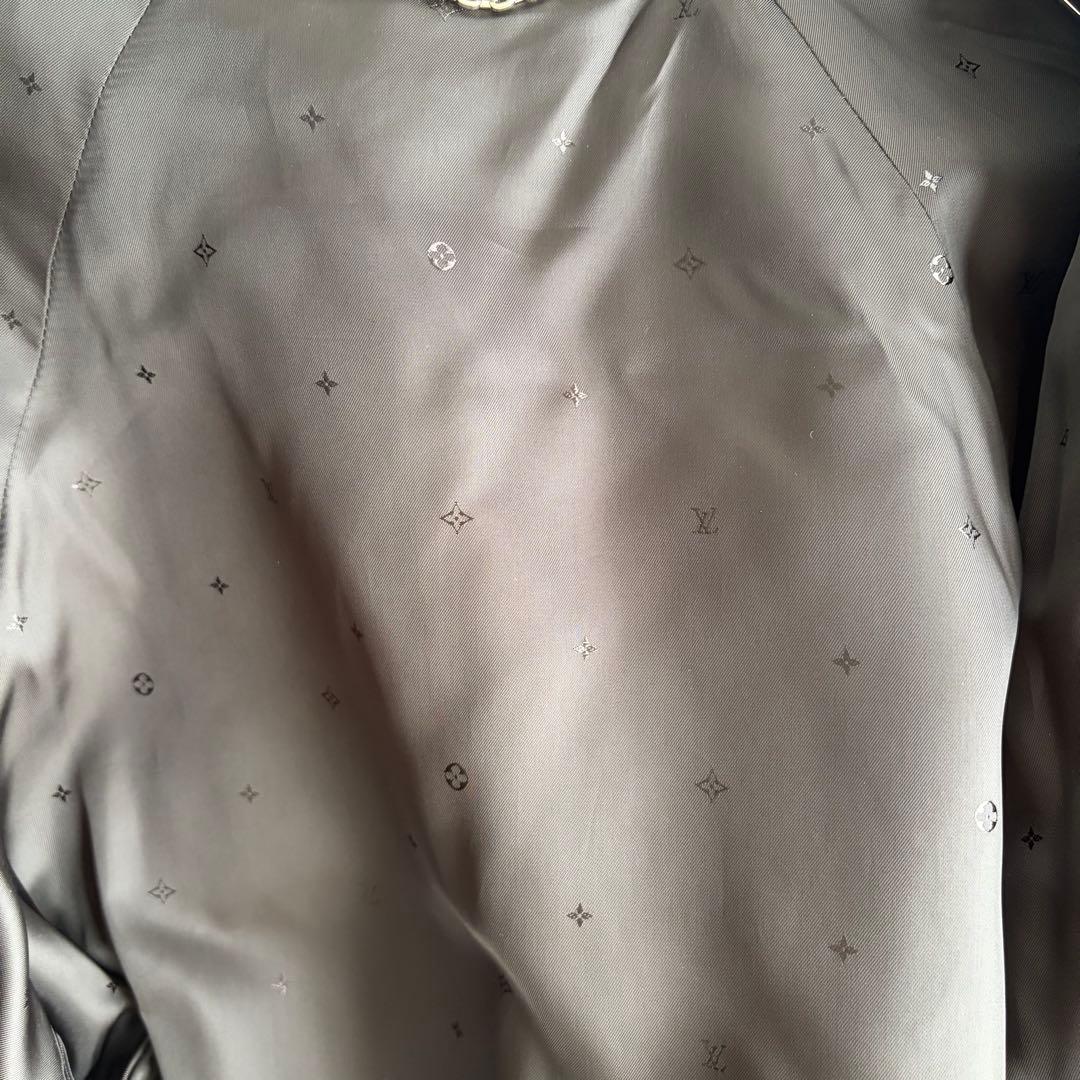 【美品✨】ルイヴィトン　スカジャン　エンブロイダリー　ジップアップ　黒　46