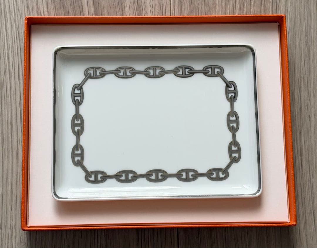 Hermes（エルメス） シェーヌダンクル プラチナ 皿