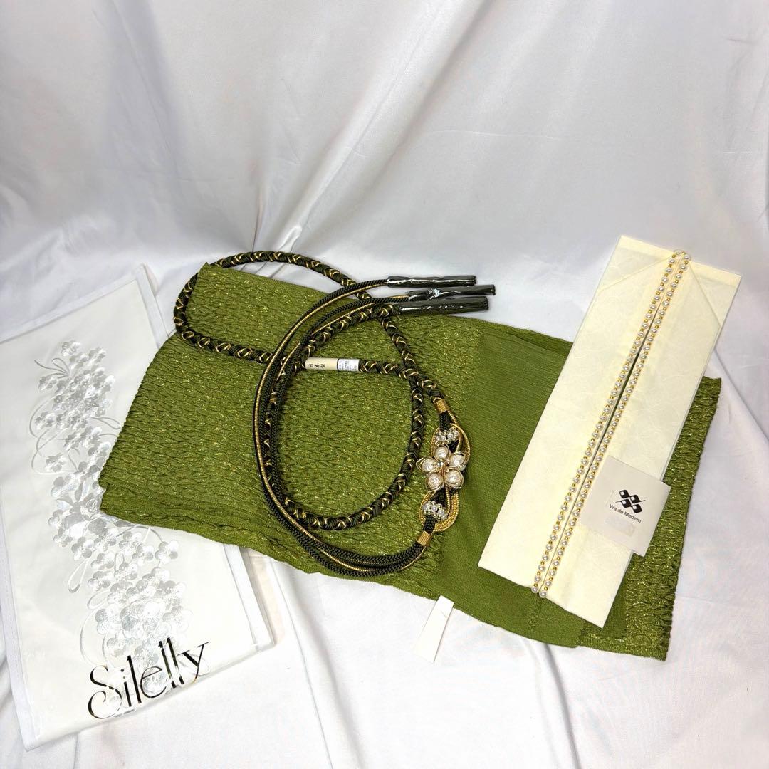 新品　振袖用　2026年モデル　帯締め　帯揚げ　半襟　重ね襟　セット