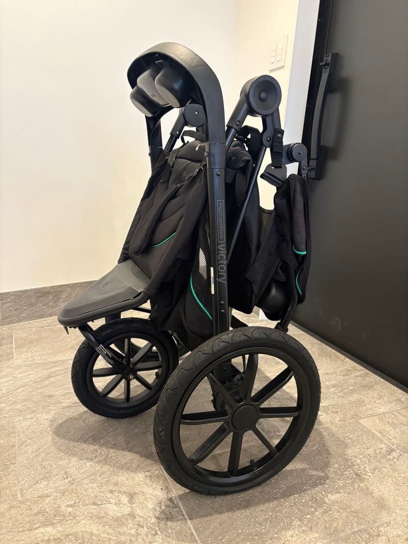 ジョギング用ストローラー　ベビーカー　Evenflo