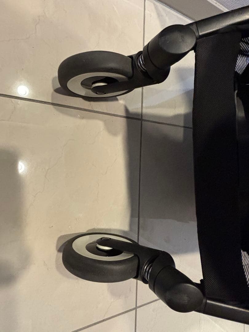 cybex サイベックス　ベビーカー LIBELLEリベル　バンパーバー付き