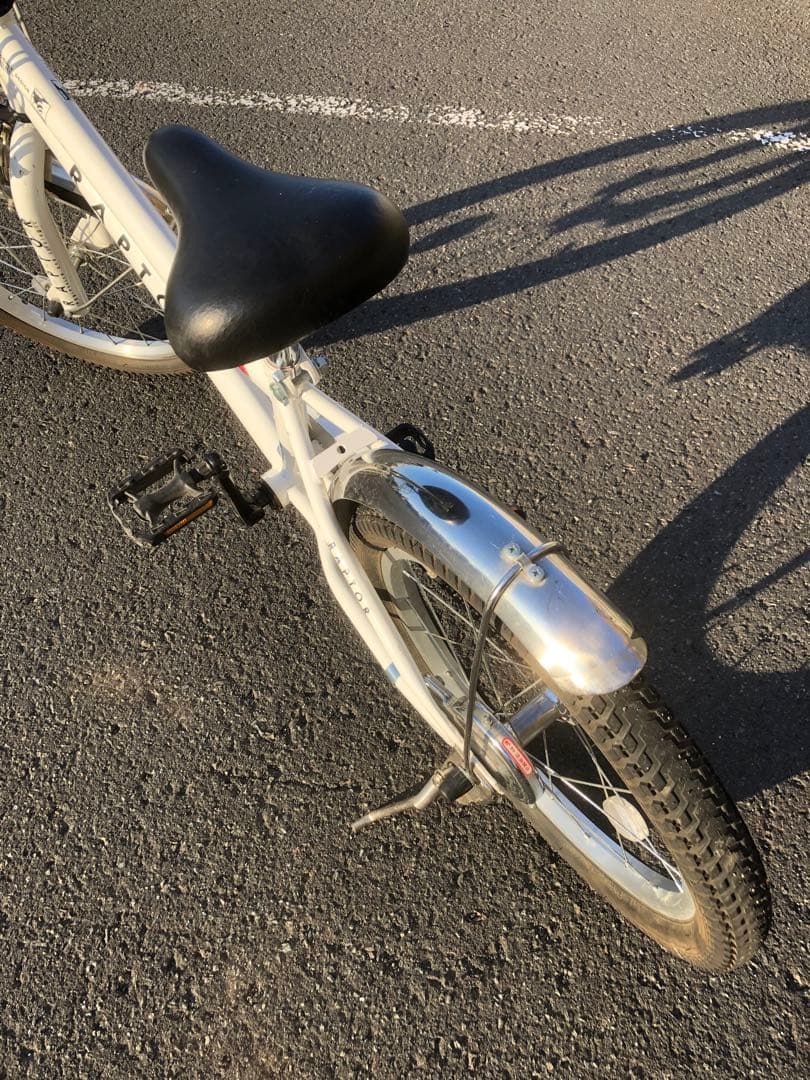 札幌　１８インチ　子供用自転車　補助輪付き