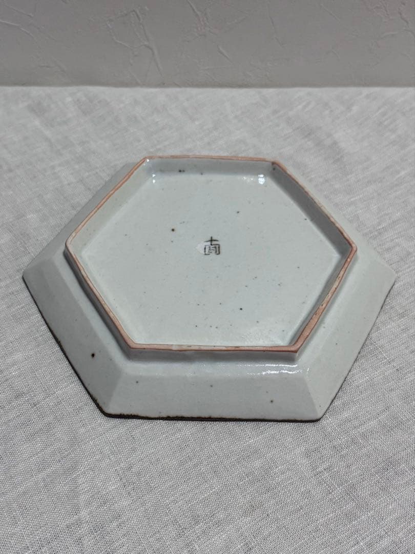 高島大樹さん六角皿