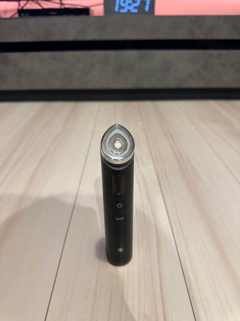 メディキューブ AGE-R ブースタープロ 美顔器 medicube