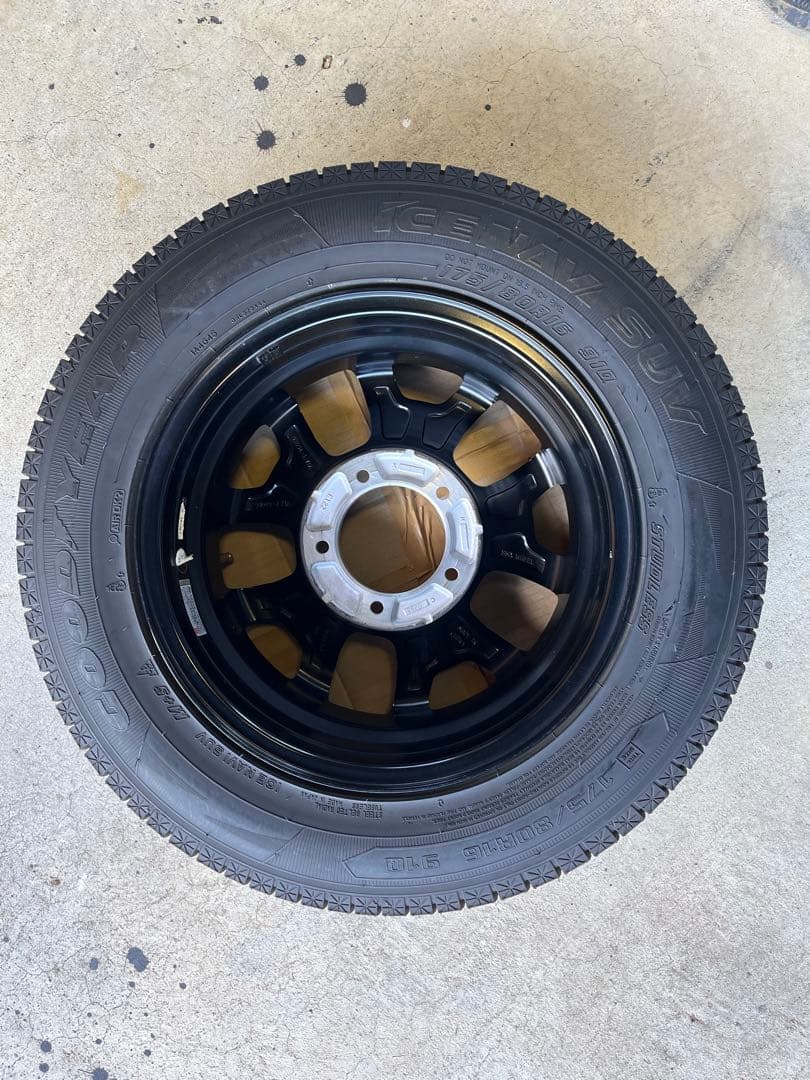 【なっつさん専用ページ】 ジムニー用　16インチ スタッドレスタイヤ+ホイール