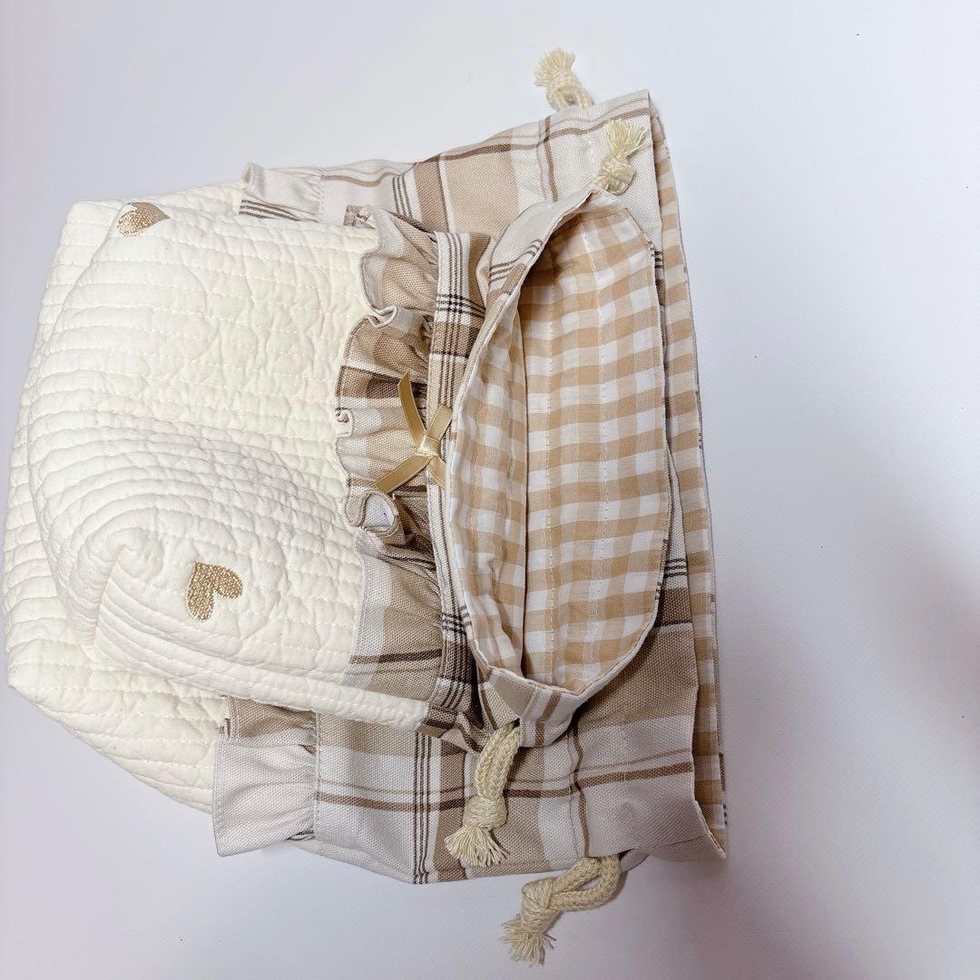 みむむ様　ハート　ヌビ　　刺繍生地　レッスンバッグ　上履き袋　コップ袋　お弁当袋