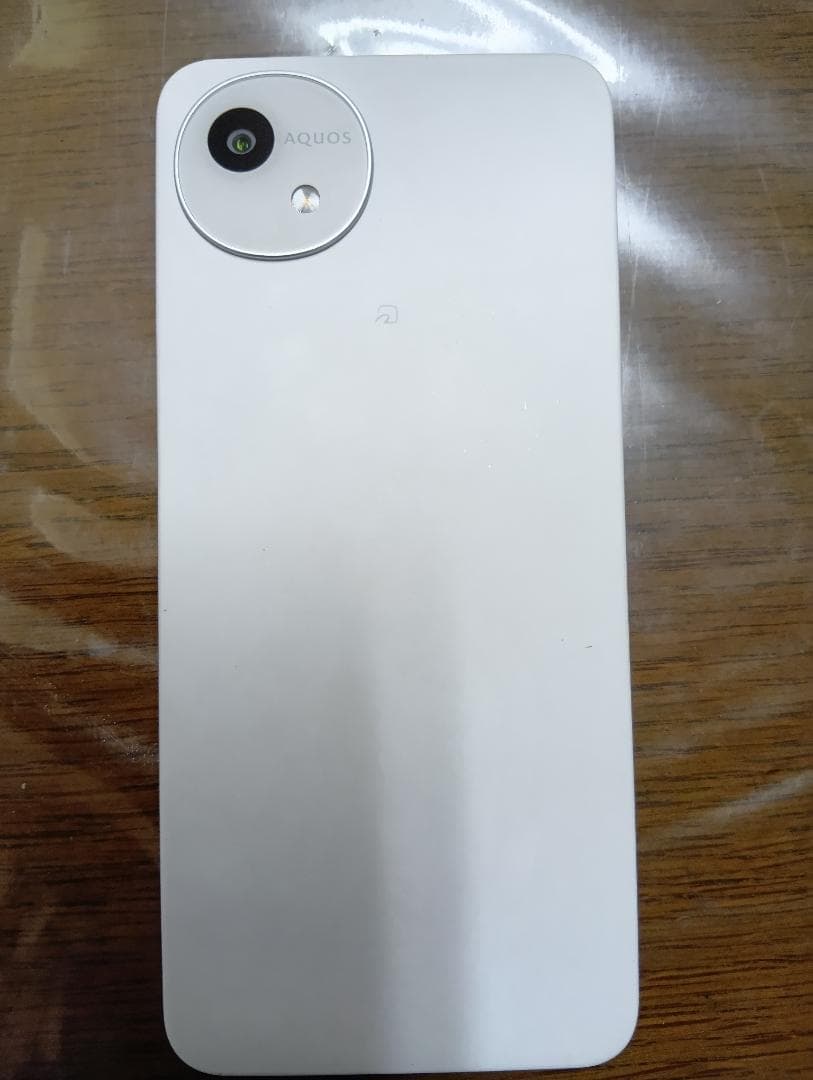 AQUOS wish 5 本体 ユキ（白）