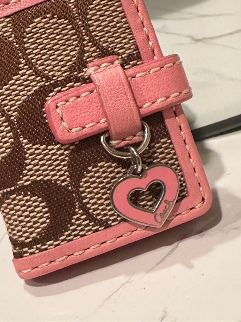 COACH（コーチ） シグネチャー フォトフレーム バッグチャーム