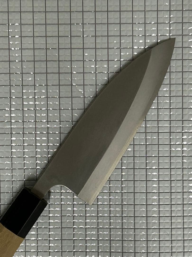 出刃 包丁 150mm モリブデンバナジュウム鋼 水牛八角朴柄
