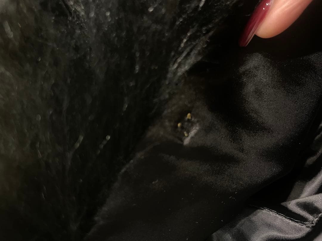 【美品】PRADA ダウンジャケット サイズ42 黒色 レディース