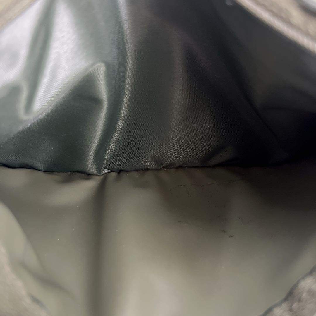 PORTER ポーター　三つ折り財布　カプセル　ロゴ　モスグリーン　ナイロン