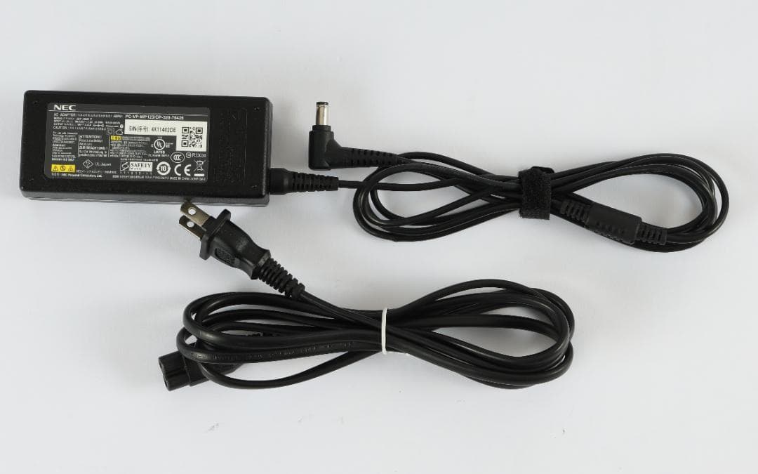 i7 第8世代 SSD512GB 東芝dynabook 15.6型 Office