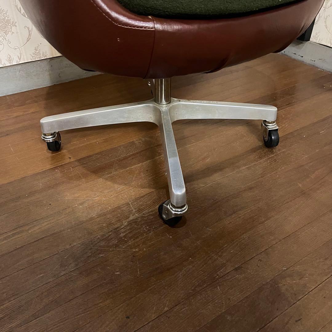 【アンティーク】①キャスター付き ラウンジチェア 椅子 アームチェア 昭和レトロ