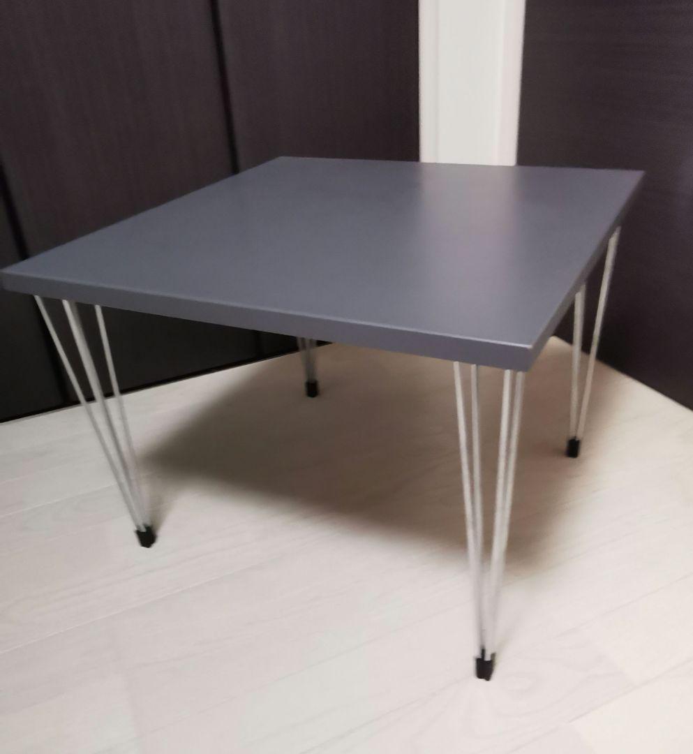 Pinage fritz hansen　グレー　正方形テーブル