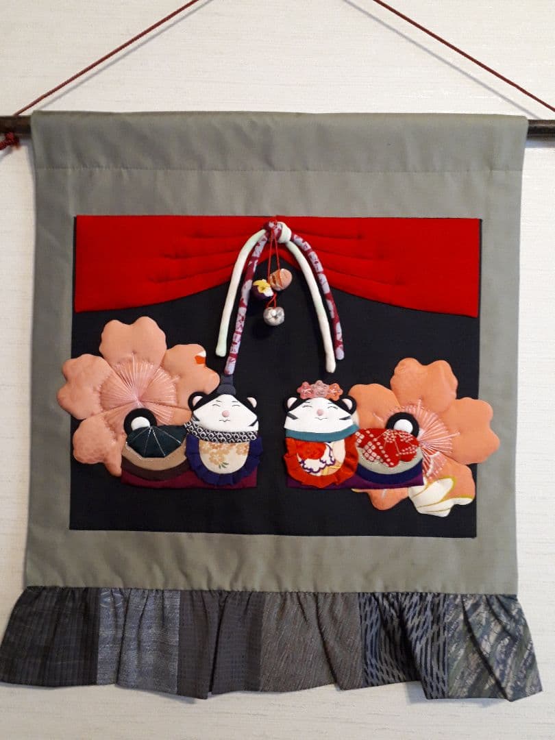 期間限定セール！雛祭り　駒犬タペストリー