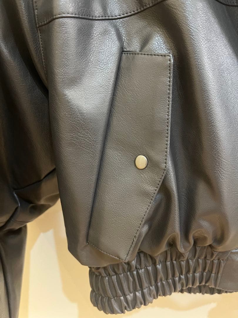 EMODA フェイクレザー ボア襟ジャケット