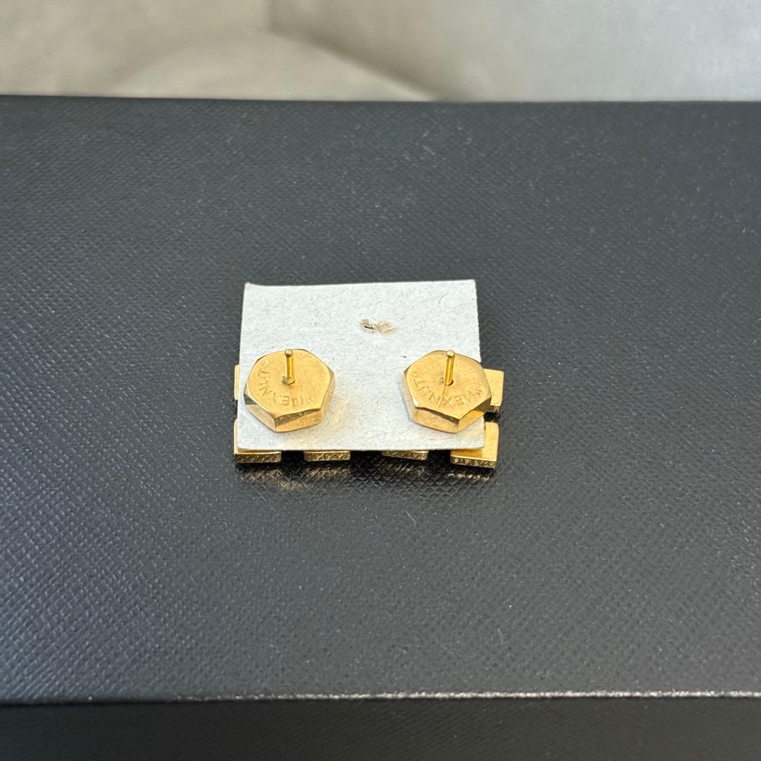 オフホワイト アロー ピアス ゴールド ペア