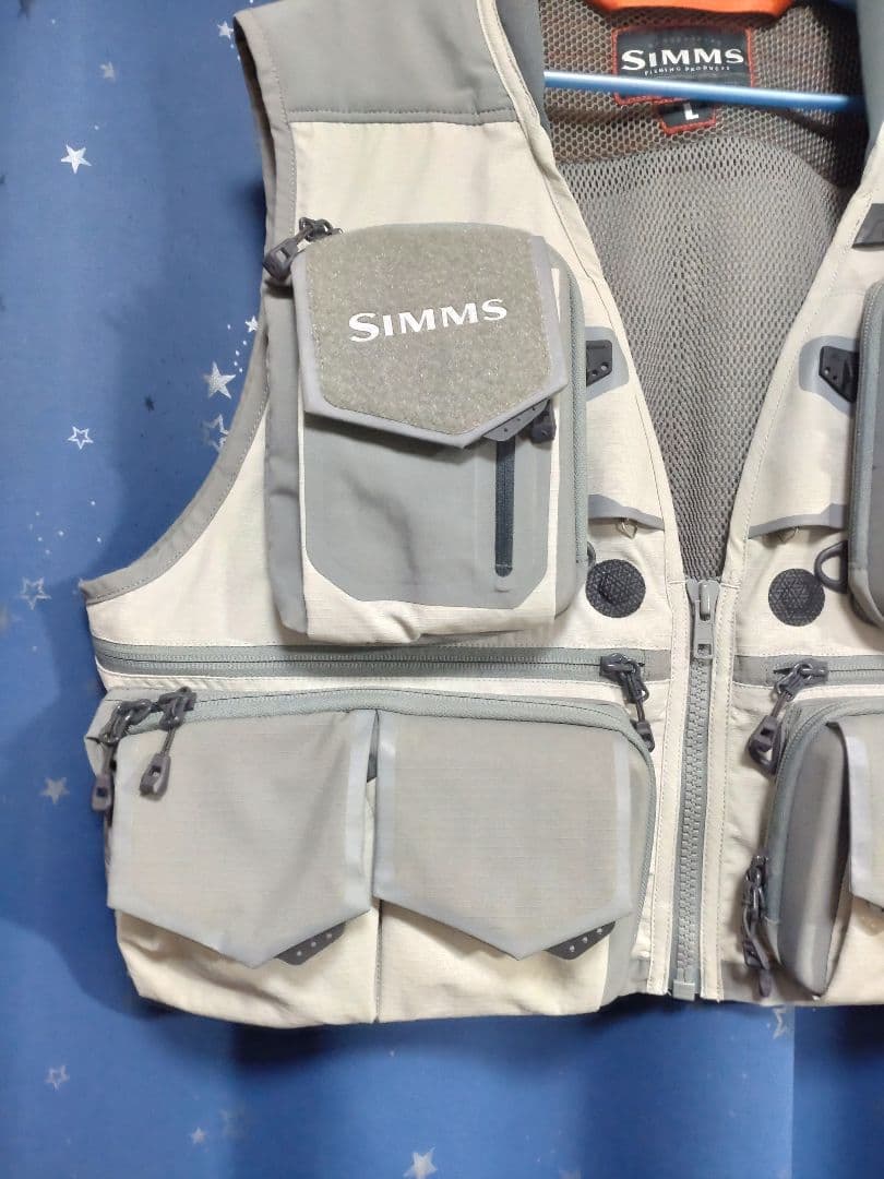 SIMMS フィッシングガイドベスト