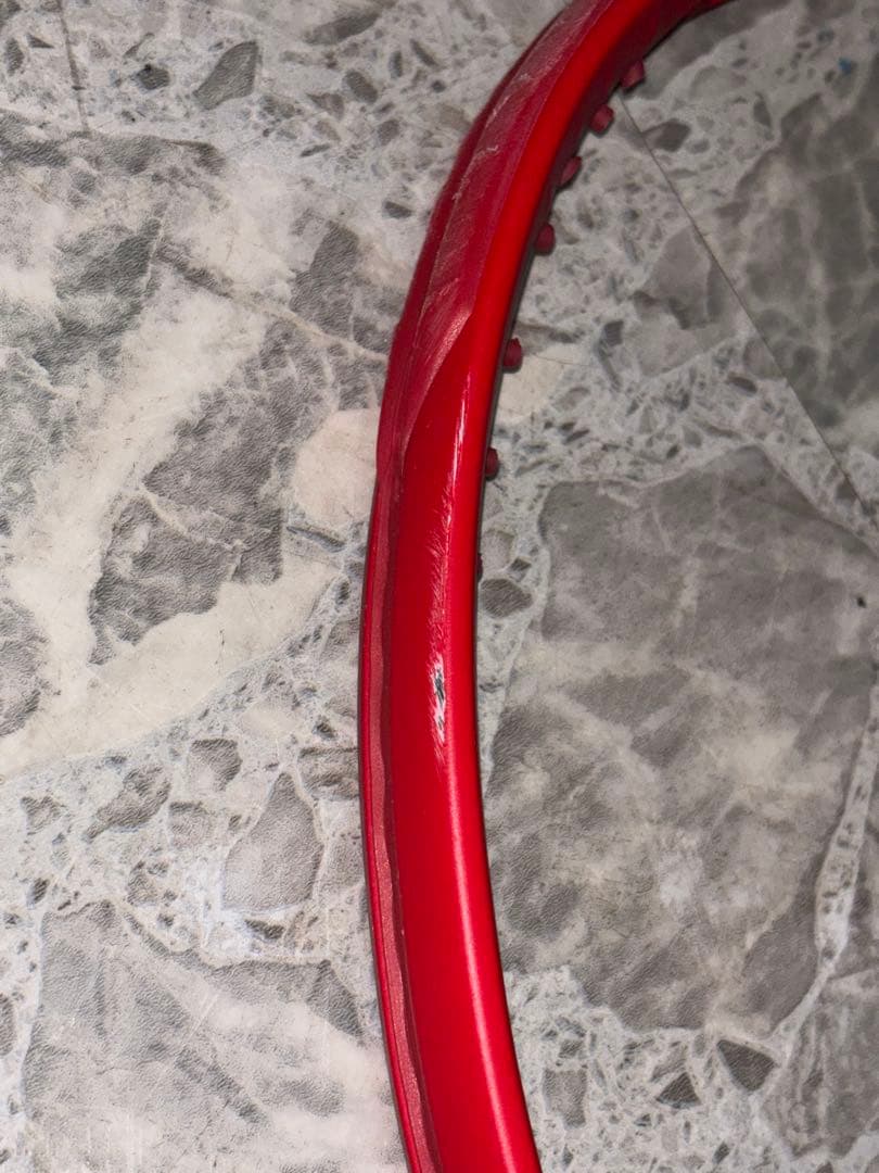 ヨネックス　ブイコア100 グリップ２