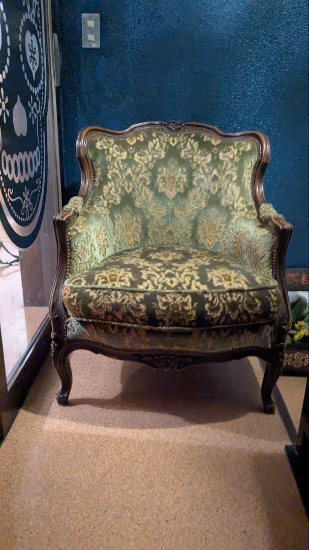 直接引取り　カリモクdomani クラシックスタイル アームチェア　ドマーニルイ