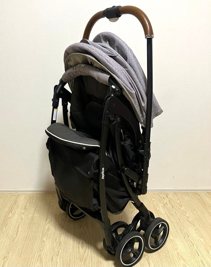 ✨美品✨送料無料 Aprica ラクーナクッション AC アクティヴグレーデニム