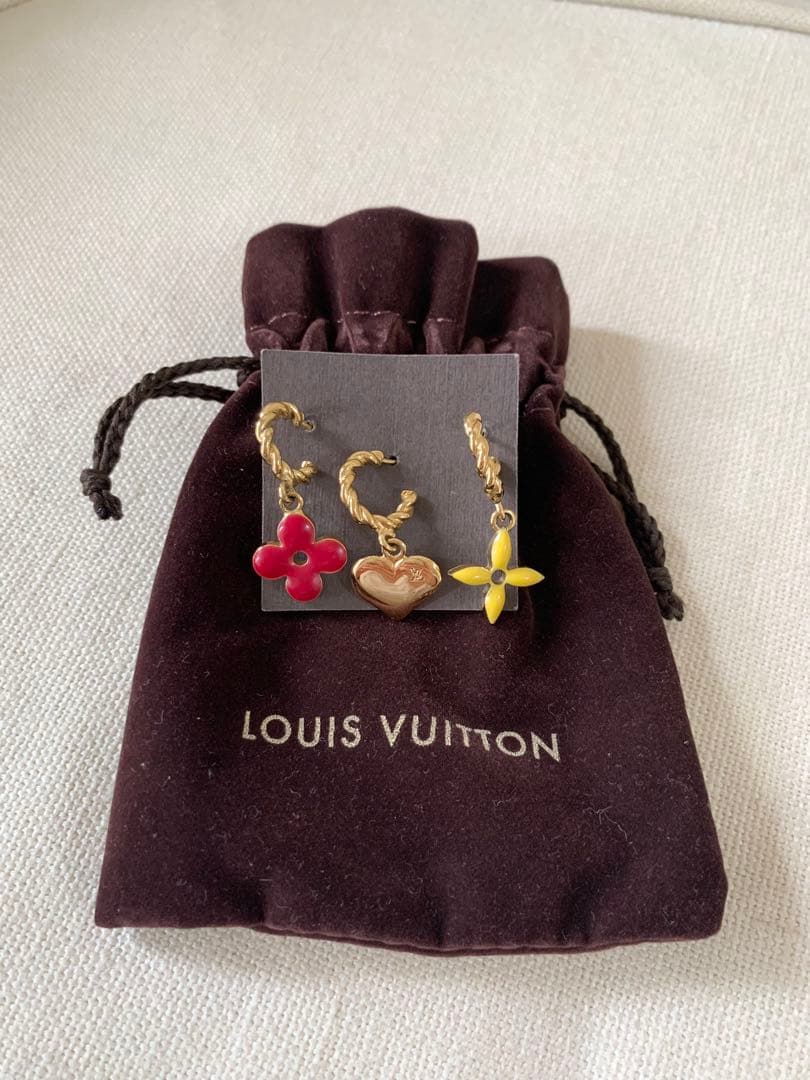 ルイヴィトン　ピアス　3個セット