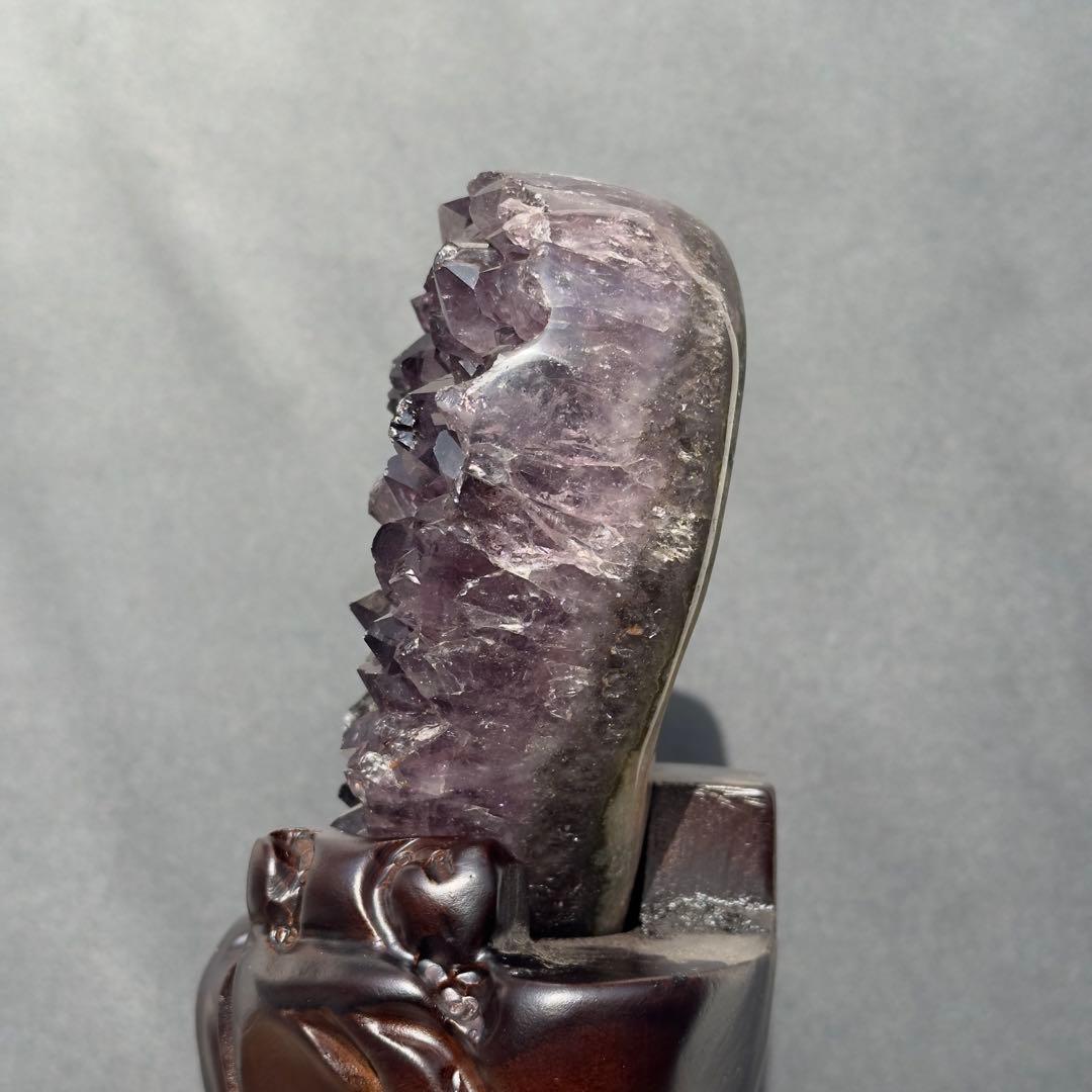 ウルグアイ産❣️天然石 アメジストのハート　置物　台座付きG.215