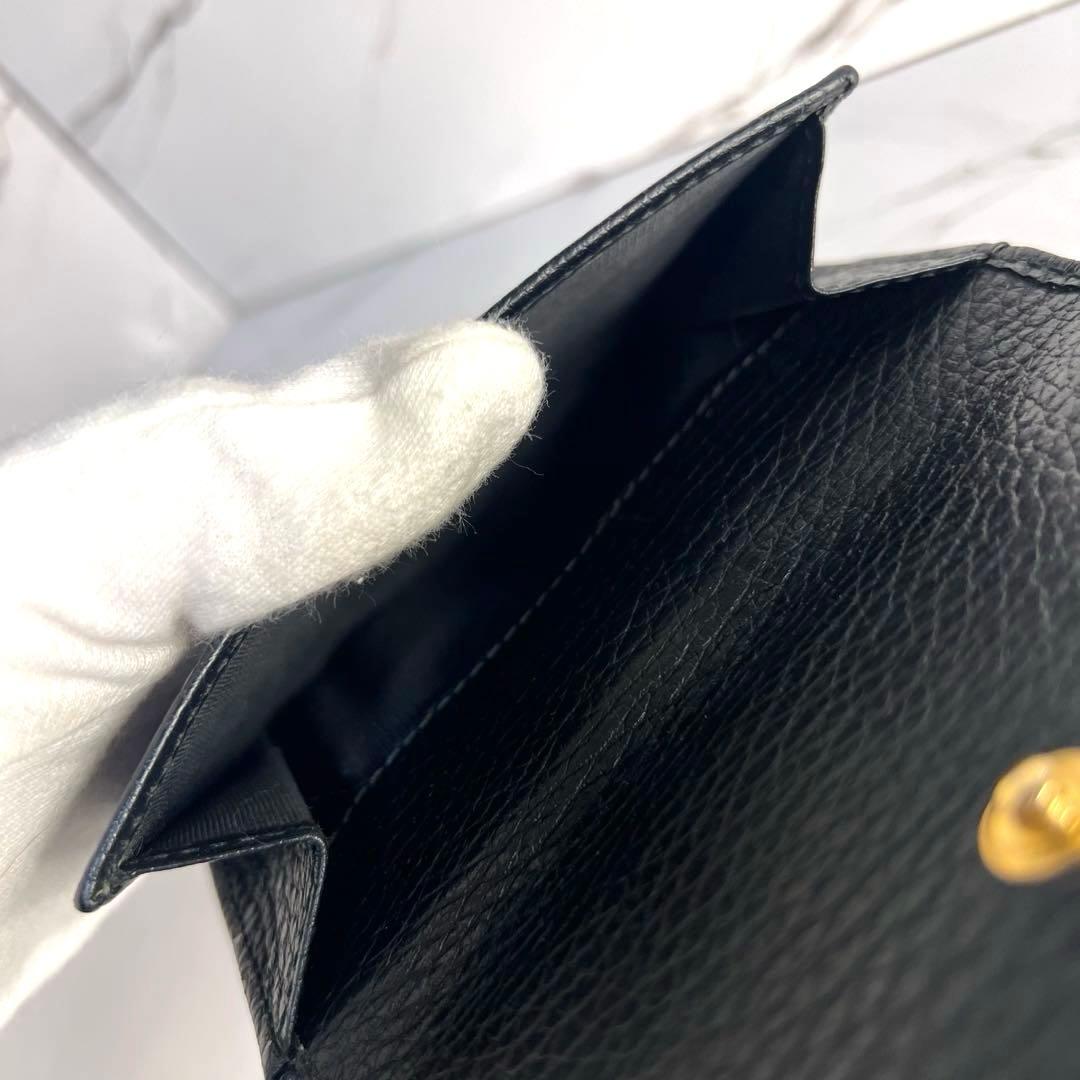 【美品】GUCCI GGマーモント ２つ折り財布